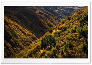 Autumn Colors - Ushguli, Georgia 4K UHD Wallpaper for Widescreen and UltraWide Desktop, UltraHD TV, Smartphone, Tablet